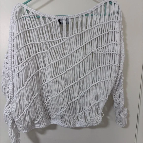 Carbon38 White Crochet off shoulder knit Sweater size M/L - Picture 5 of 14